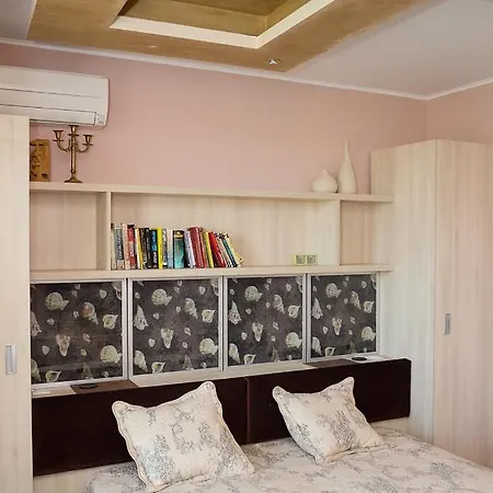 Under The Stars - Lux Penthouse With Pool And Terrace By Flat Mаnager Sweti Konstantin i Sweta Elena