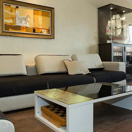 Apartament Under The Stars - Lux Penthouse With Pool And Terrace By Flat Mаnager