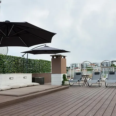 Under The Stars - Lux Penthouse With Pool And Terrace By Flat Mаnager Apartment