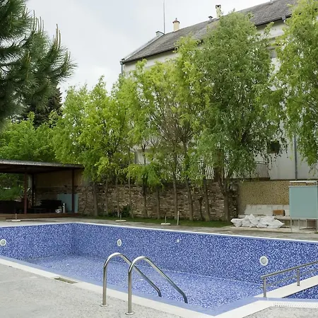 Under The Stars - Lux Penthouse With Pool And Terrace By Flat Mаnager Apartment Saints Constantine and Helena