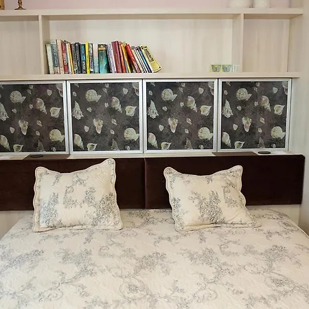 Under The Stars - Lux Penthouse With Pool And Terrace By Flat Mаnager Apartment Saints Constantine and Helena