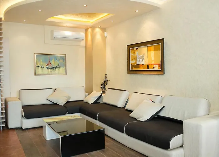 Lejlighed Under The Stars - Lux Penthouse With Pool And Terrace By Flat Mаnager Sankt Konstantin & Helena