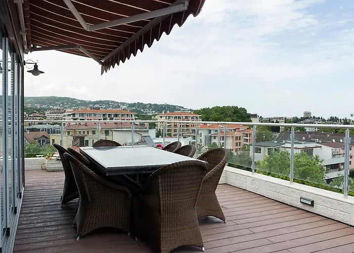 Under The Stars - Lux Penthouse With Pool And Terrace By Flat Mаnager Saints Constantine and Helena
